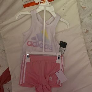 A brand new Adidas girl, outfit 12 months